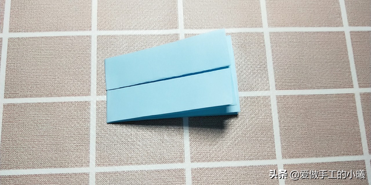 蝴蝶结折纸怎样贴在贺卡上好看,折纸简单又漂亮的蝴蝶结收纳盒