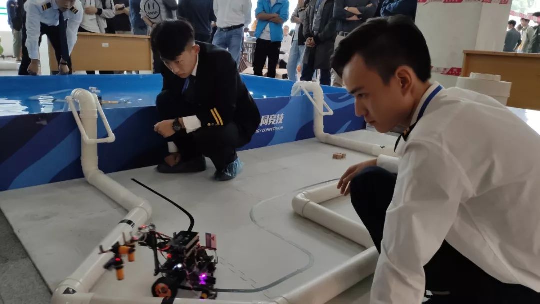 哪个大学机器人厉害,谁家的机器人更厉害
