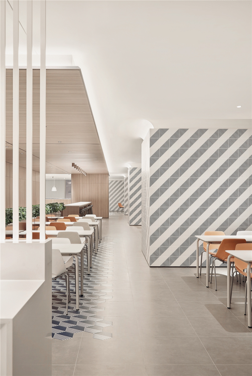 深圳湾一号t7员工食堂,深圳湾一号员工食堂平面