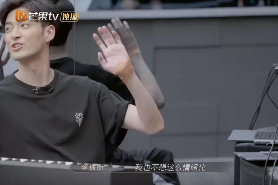 “一公”结束,哥哥们各自精彩,八个部落的队长,谁最受欢迎呢?