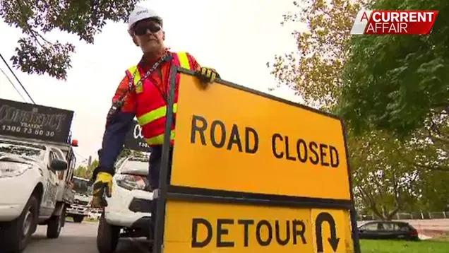 空姐失业后去超市打工，一条抖音视频火了！这是现在最好的活法？