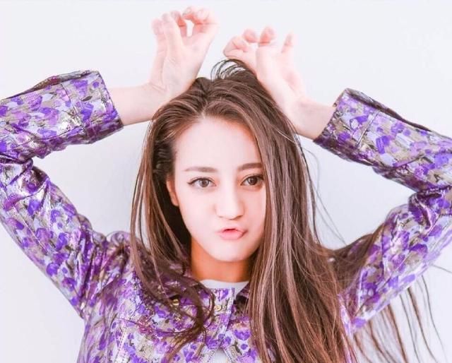 始于颜值陷于才华迪丽热巴,颜值出众的迪丽热巴