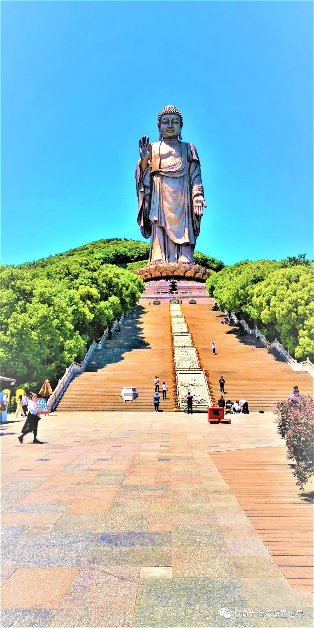 灵山大佛拜佛视频,灵山大佛震撼视频