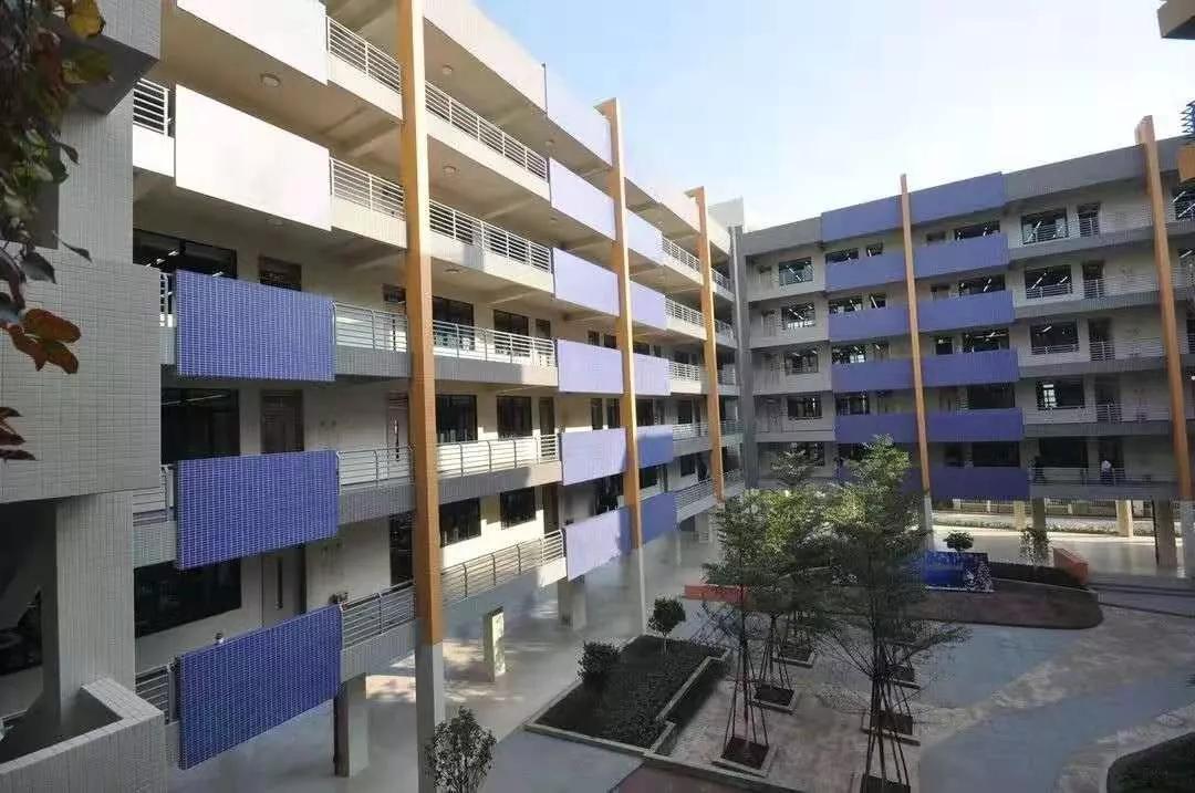 顺德德胜中学转公办,顺德德胜学校德胜小学