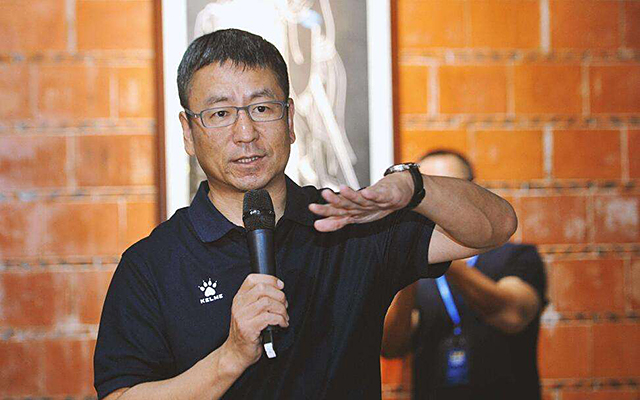 白岩松把自己活好很重要,白岩松说人生的状态自己都活明白