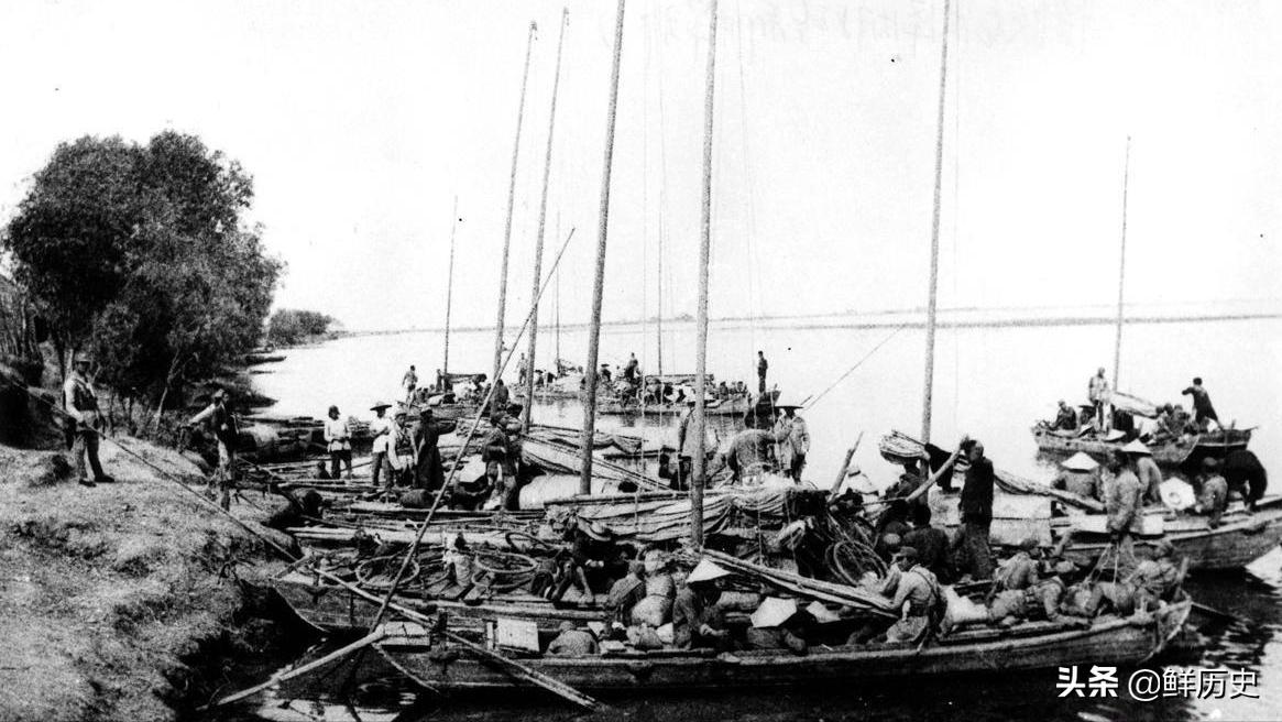 为什么新四军战船落后，却称霸近海？打赢日舰，每天护航万艘渔船