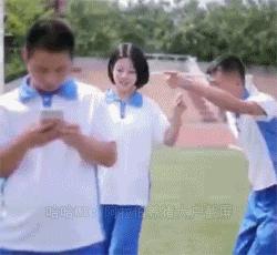 想怎么样就怎么样英语,生命太短暂快乐至上