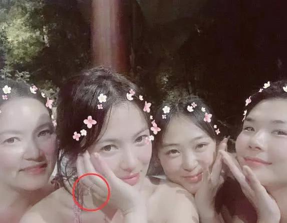 20个月童话婚姻就破裂？宋慧乔和宋仲基撒过的糖都成了玻璃渣