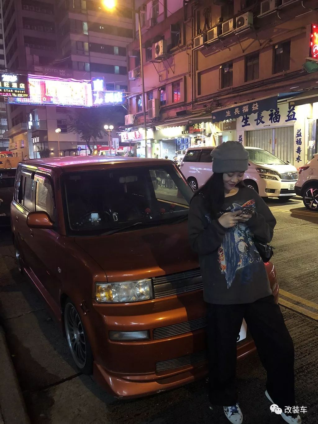 小姐姐丰田霸道改装,小姐姐酷熊改装