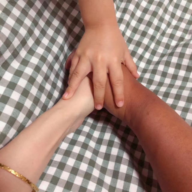 人生这条路再难也要永远活着,人要往前看励志前行的句子