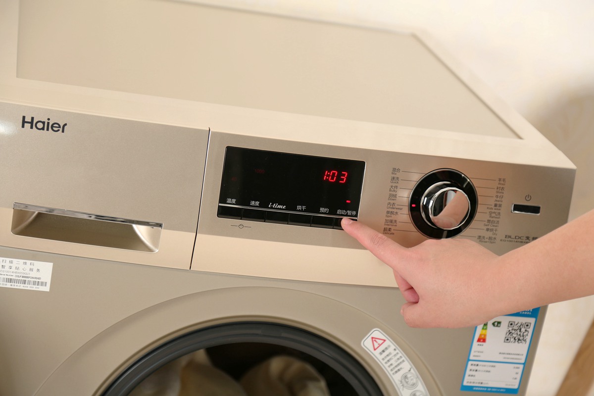 晒衣服不弄干水,晒衣服不脱水会怎么样