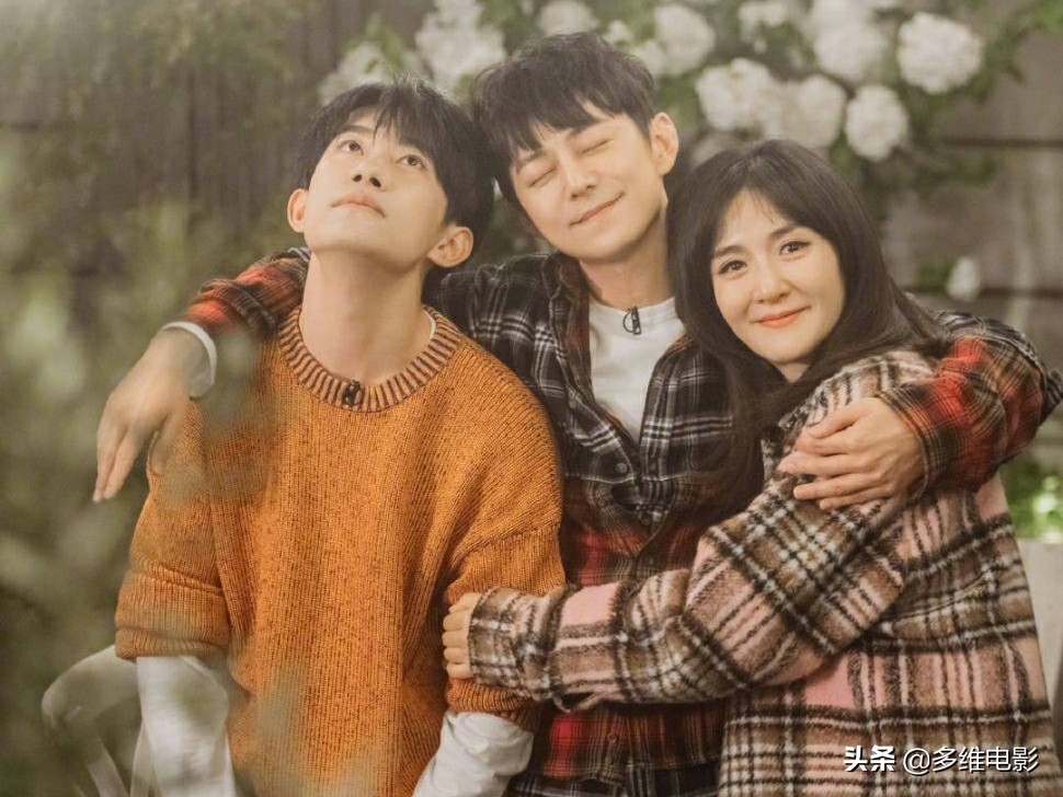 易烊千玺写给谢娜的信,朋友请听好易烊千玺写给谢娜的诗