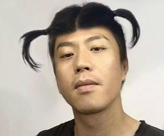 头发越来越长了终于可以留起来了,头发越来越长了打算剪短