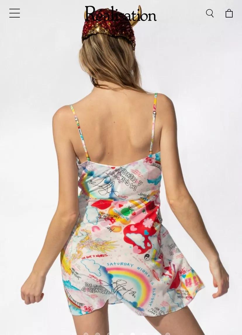 zara价格贵不贵,zara值得入手的裙子