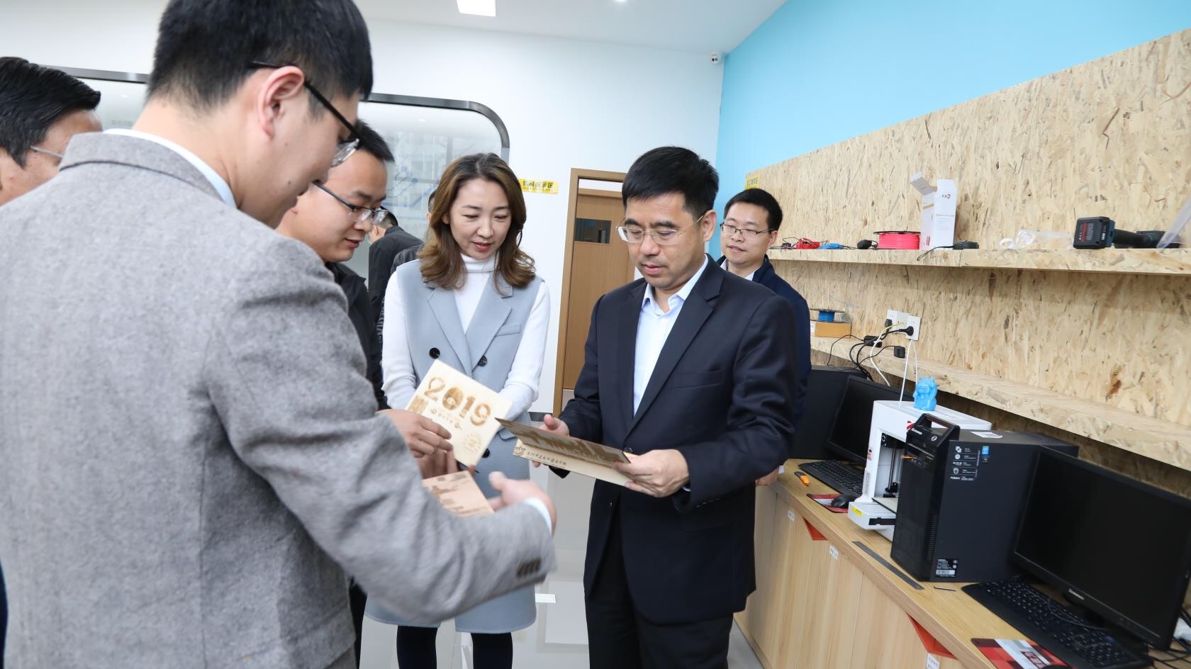 龙岗花式“开学”，各路“豪杰”助力，快来一探究竟吧～