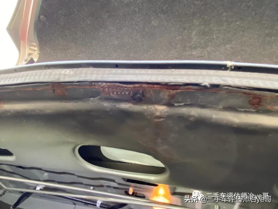 日产阳光老款碰撞测试,2016年日产阳光碰撞测试