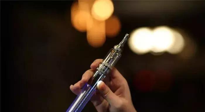 *子烟电**,血未凉！资本加磅，新品牌层出不穷