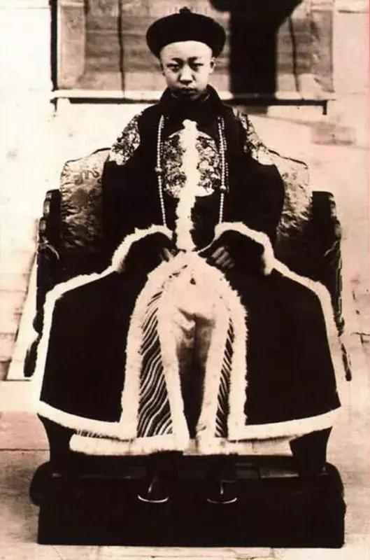 光绪是唯一可以改变大清的人,光绪是个励精图治的好皇帝