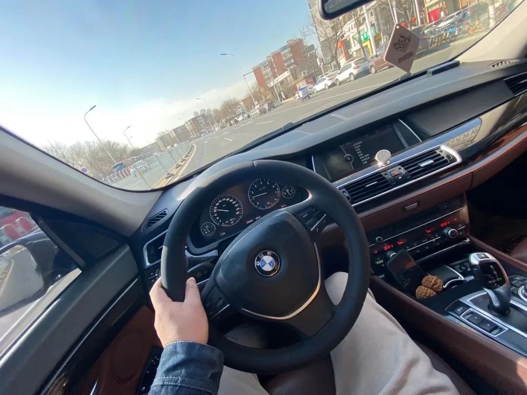 怪兽修车：翻新一辆11年破烂不堪的宝马GT，车况不忍直视