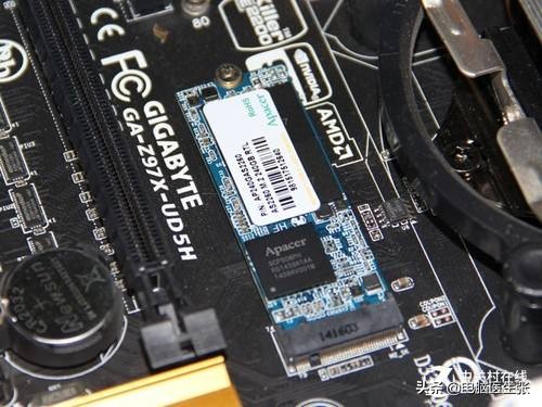 固态硬盘与机械硬盘的区别在哪里,机械硬盘与固态硬盘的区别哪个好