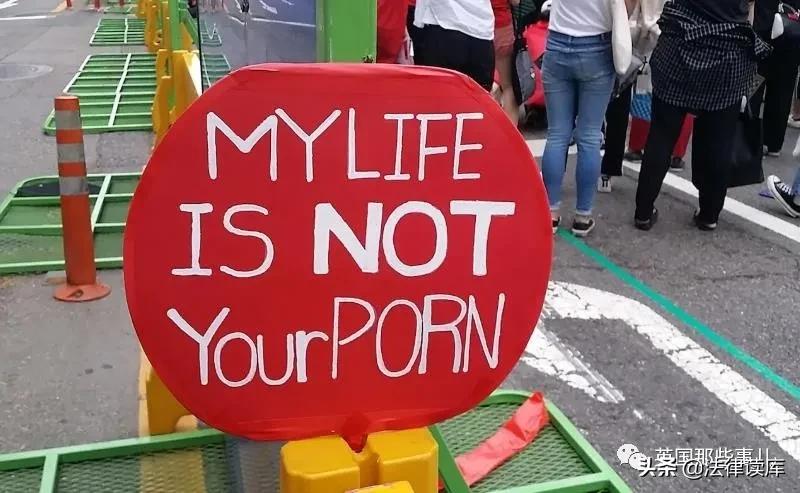 准新娘遭*拍偷**后自杀，案犯被轻判，她父母陷入绝望的自责之中