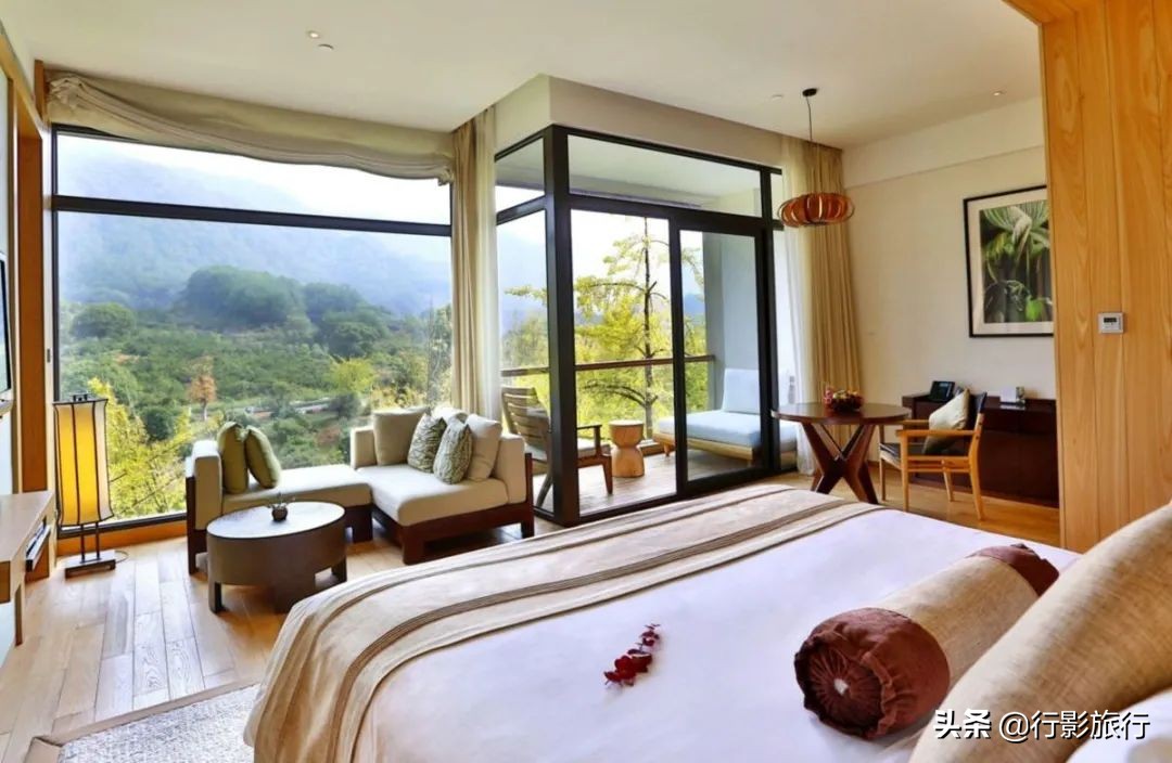 一元钱机场接送服务,机票100元免费接送机