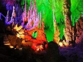 贵州:天下奇景大瀑布