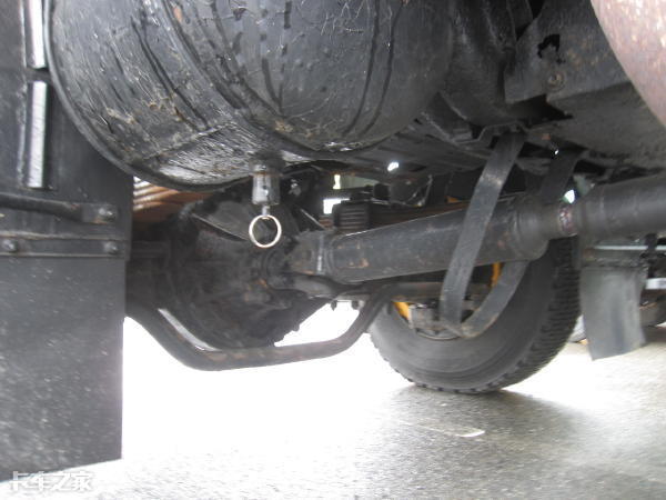 五十铃630轻型卡车,日本五十铃全驱6x6