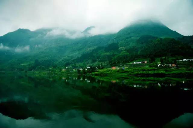 陕西不为人知的古镇堪比乌镇,湖北河南陕西三省交界古镇