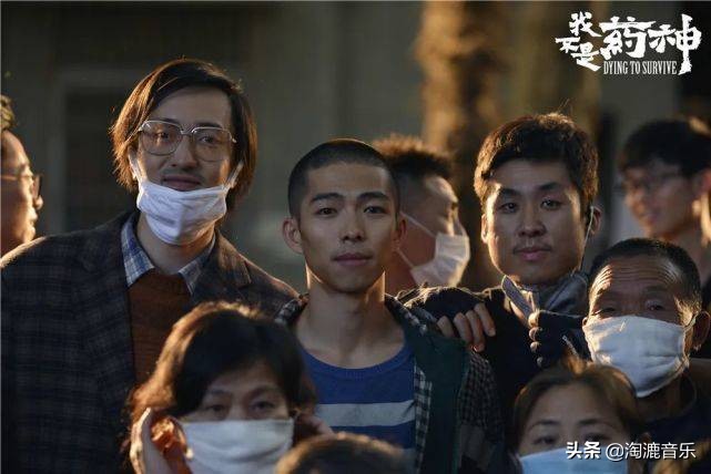 肖申克的救赎同年的世界级电影,肖申克的救赎原著与电影的区别