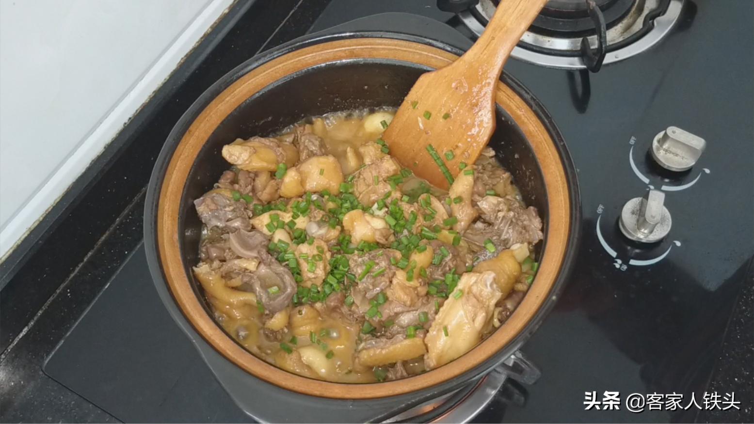 客家红葱头砂锅鸡的做法,客家砂锅鸡煲做法