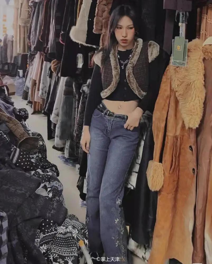 天津体院北菜市场买衣服,天津卖衣服的菜市场