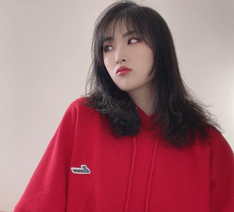 哇喔，小公主是怎样做到生图和精修图一模一样，网友：一样难看