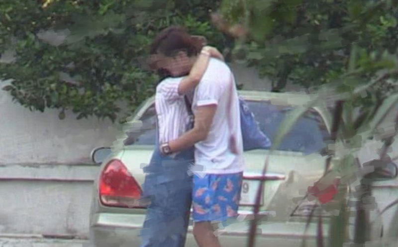 白百何带二胎儿子出门玩耍,白百何二胎是女孩还是男孩