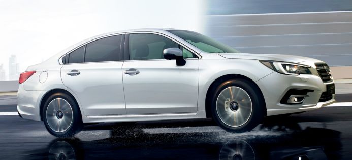 鹅毛大雪不用怕，这几款四驱轿车不比SUV差