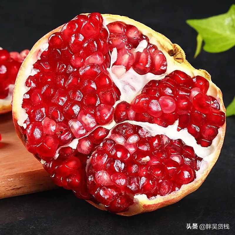正宗的河阴软籽石榴分享给大家,河西软籽石榴
