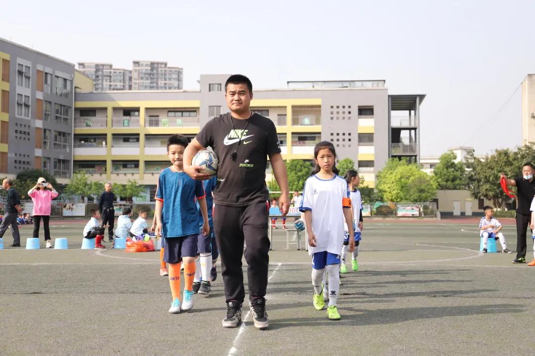 奔跑吧少年校园足球比赛,奔跑吧少年幼儿园足球赛