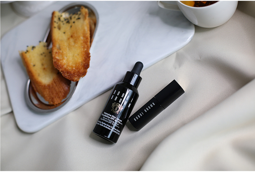 今天跟大家分享一款日常底妆,便宜又好用的平价底妆