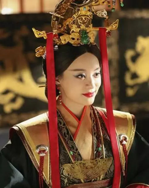 宣太后是芈八子还是芈月,历史上的宣太后叫芈月还是芈八子