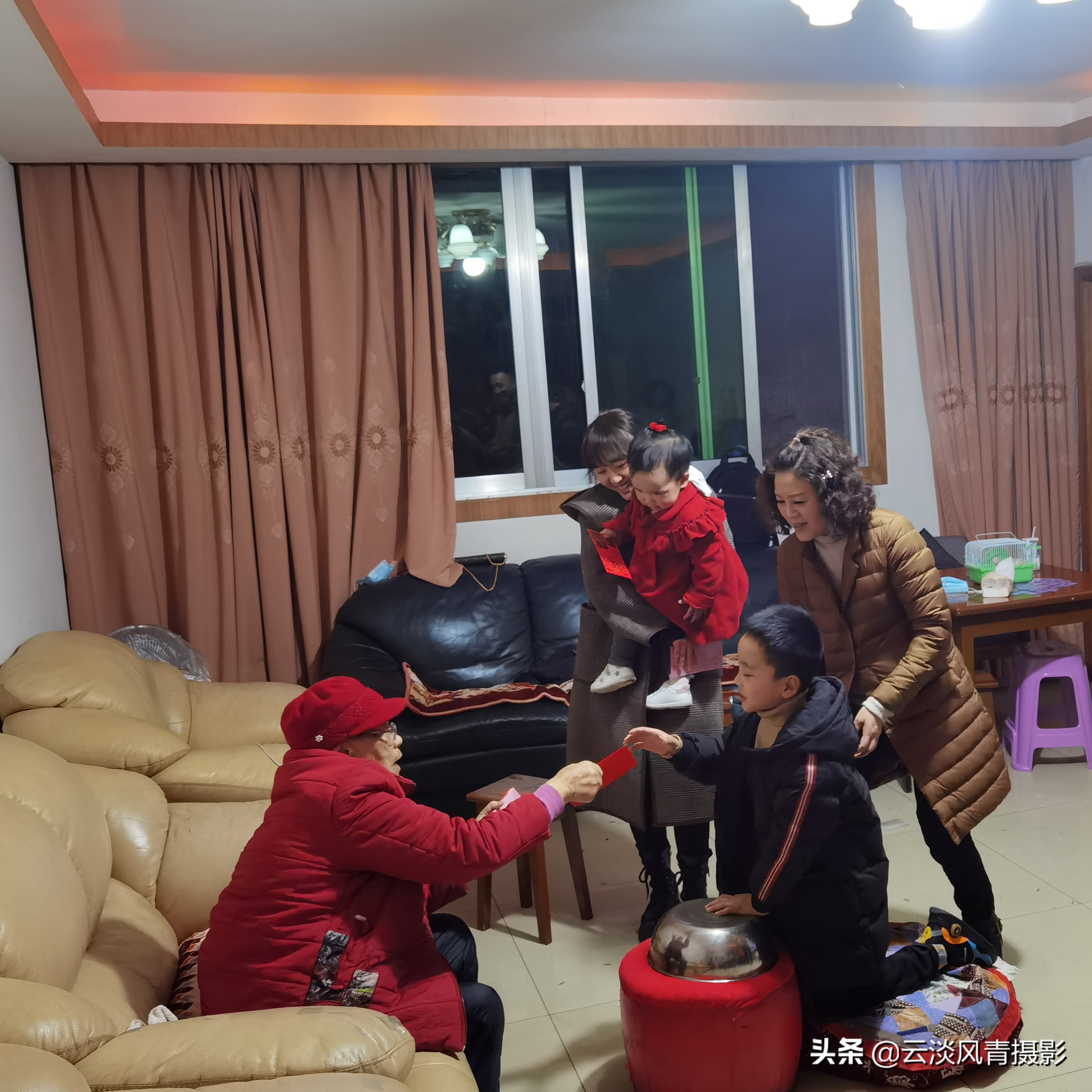 回家守孝,回家守着爸妈心情格外好