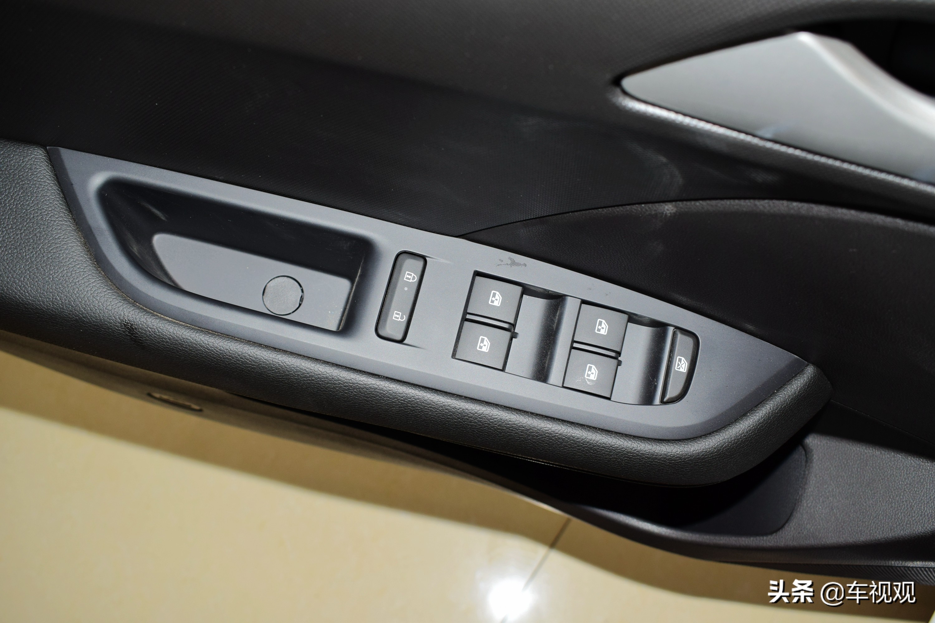 科鲁泽3缸和4缸哪个省油,科鲁泽1.3t跑多少迈省油