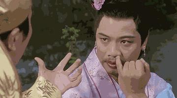 五十八岁的周星驰,58岁周星驰罕见亮相