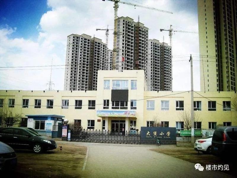 别人都在不断进步只有你还在原地,别人都在进步而自己还在原地