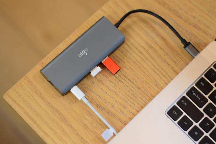 笔记本电脑接口过少怎么办？一个设备快速实现多种接口的拓展需求