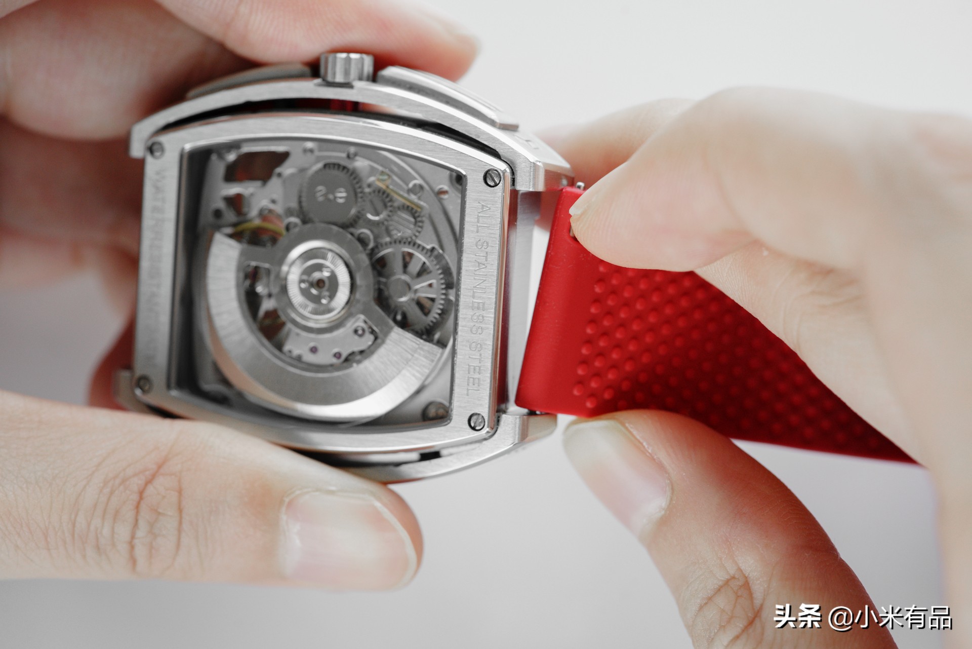 搭配大表盘手表的穿搭,表盘简约的手表穿搭