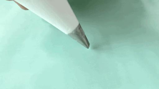 动物奶油裱花基础知识和手法,巧克力蛋糕裱花基础手法