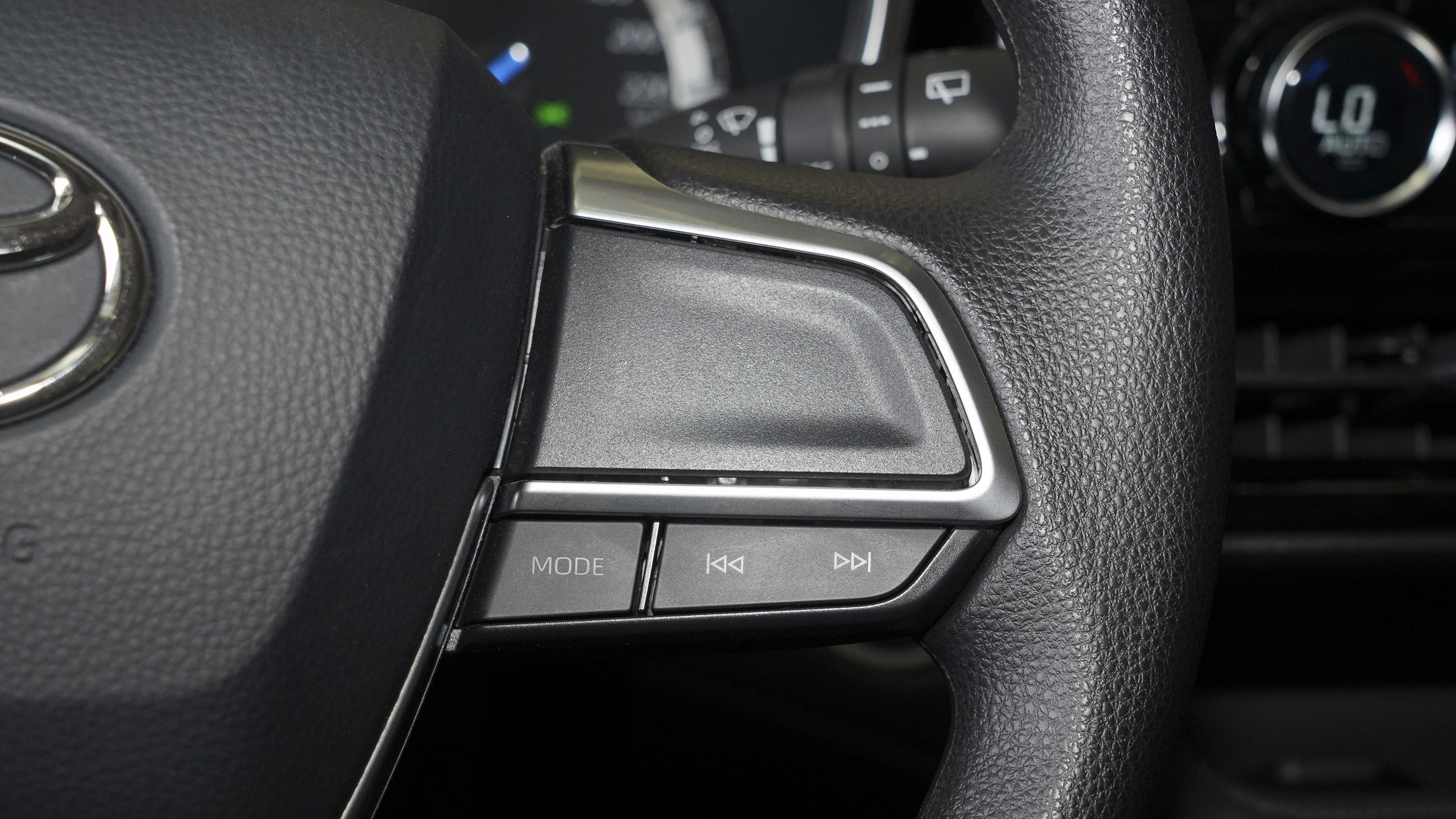 全新丰田汉兰达2023款丐版价格,丰田2022即将上市suv汉兰达