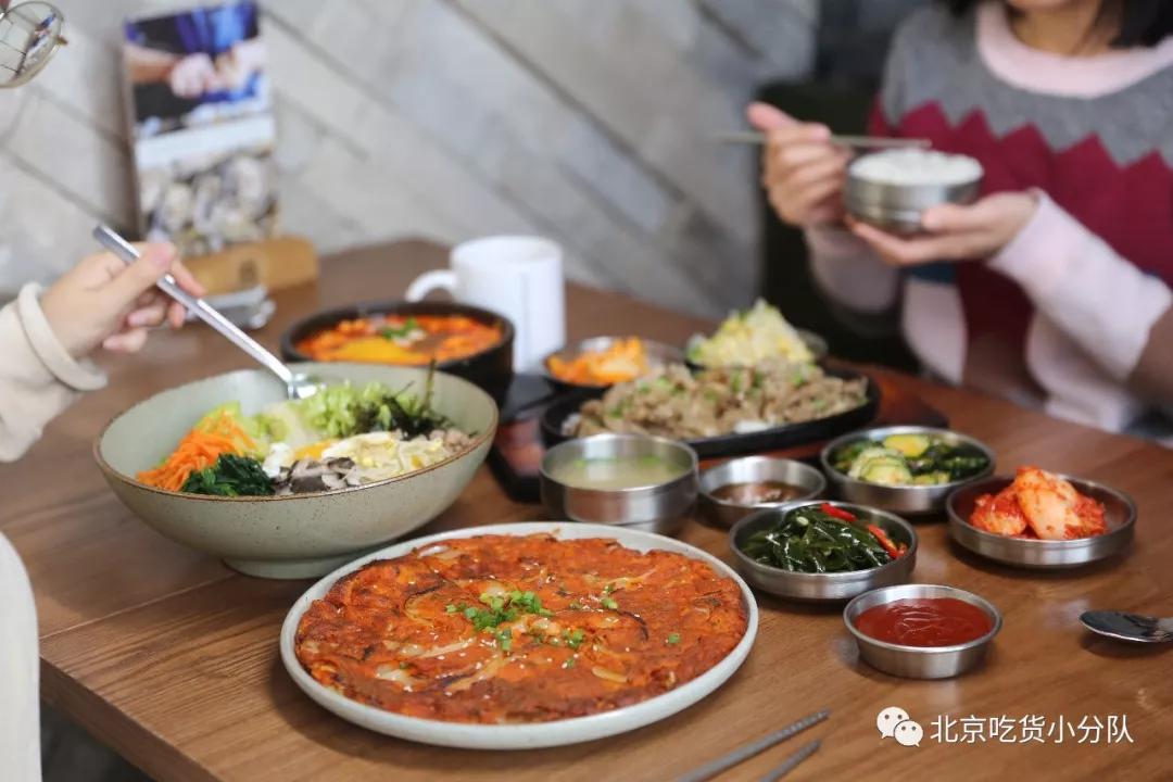 南京超火韩餐,三里屯上菜韩餐