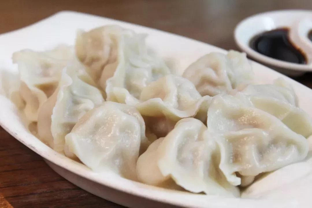 既然年终聚餐躲不掉，那就盘它啊！