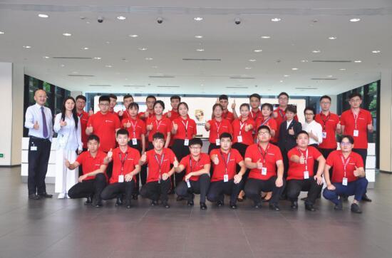 博世汽修学校保时捷中心,上海博世汽修学校怎样